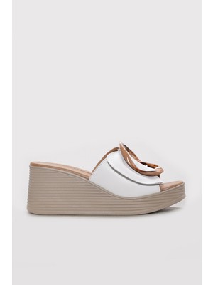 Fast Step Hakiki Deri  Kadın Dolgu Topuk Terlik 275ZA2039DLG