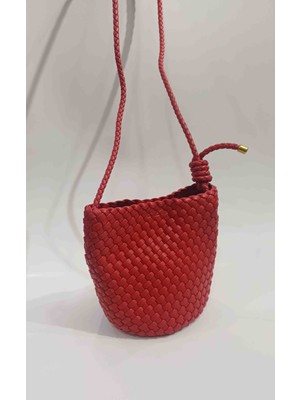 Tolino Botte Hakiki Örme Deri Askili Çanta