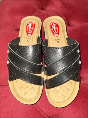 maxxi Kadın Anatomik Tabanlı Günlük Terlik - Aksesuar Detaylı Ortopedik Terlik