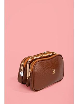 Westbag Kadın Çapraz Askılı Deri Çanta 4 Bölmeli Çok Gözlü Burslu Fermuarlı Günlük Omuz Çantası