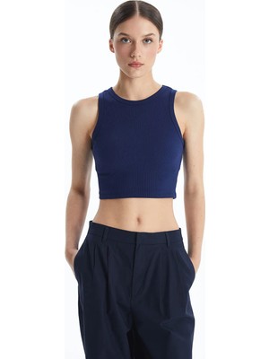 Lc Waikiki Yeni Sezon Bisiklet Yaka Dokulu Kadın Crop