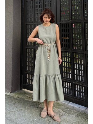 Bejna Kadın Şık Kemer Detaylı Volanlı Keten Dokulu Yazlık Elbise