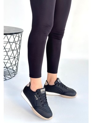 Bluefeet Siyah Cilt Bej Tabanlı Bağcıklı Spor Ayakkabı