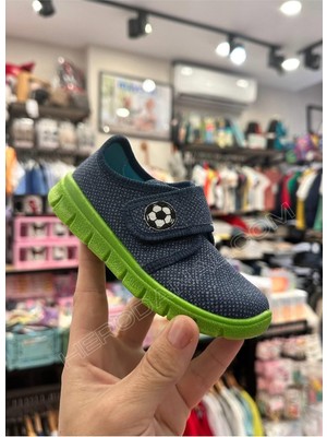 Superfit Erkek Çocuk Ev Ayakkabısı - Top - Lacivert ve Yeşil Taban