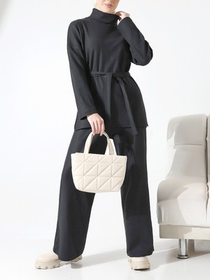 Modamorfo Yarım Boğazlı Kuşaklı Fitilli Takım  -Siyah