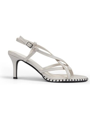 Twist Kontrast Çizgili Topuklu Ayakkabı TS1260031024005