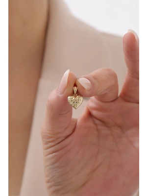 Yavuz Kuyumculuk 14 Ayar Altın Kalemli Kalp Kolye Ucu