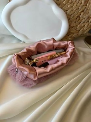 TeknoKapsül Peluş Kalemlik Kalpli Astarlı Kalem Kutusu