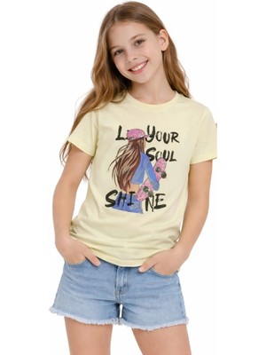 İrem Çocuk Giyim Kız Çocuk Your Soul Yazılı Resim Desenli Pullu Sarı Renk Tişört