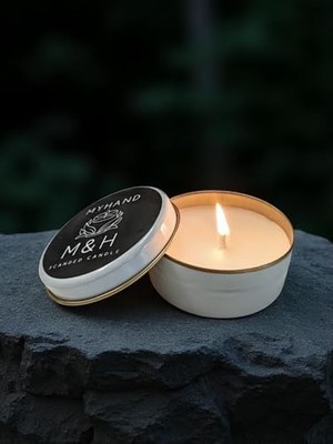 TeknoKapsül Beyaz Teneke Lady Musk Esans Kokulu Mum 60 gr