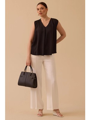 Seçil Kadın V Yaka Kolsuz Bluz 0008 Siyah