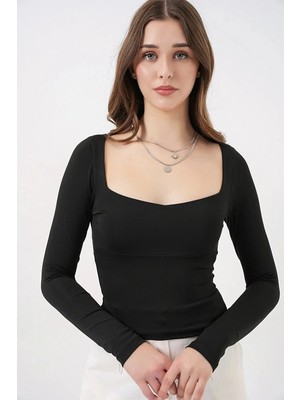 ribana Kadın Kare Yaka Uzun Kollu Slim Fitt Vücuda Oturan Bluz 986