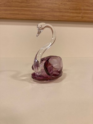 Dekoratif Kristal Kuğu Obje Renk Mor Küçükboy Yükseklik 9 cm Çapı 6 cm