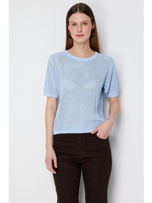 On Kadın Sıfır Yaka Fileli Bluz 79307 Mavi