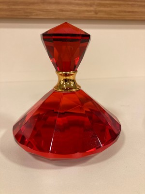Plus Home Dekoratif Kristal Piramit Model Şişe Obje Renk Kırmızı Altın Yükseklik N10 cm Çapı 11 cm