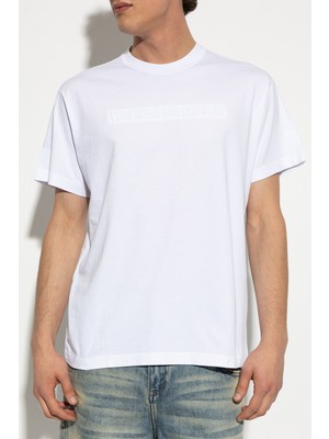 Versace Erkek Normal Kesim Pamuklu Kabartma Logo Desenli Yuvarlak Yakalı Kısa Kollu Beyaz T-Shirt 80GAHE09 CJ00E-003