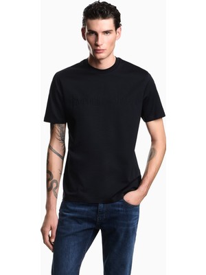 Emporio Armani Erkek Normal Kesim Dokulu Logo Detaylı Yuvarlak Yakalı Pamuklu Kısa Kollu Lacivert T-Shirt EM004593 AF10762-FB439