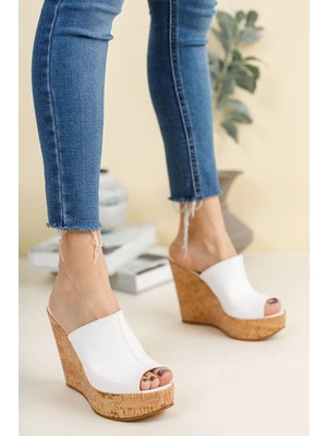 Ayakkabı Ateşi Kadın Mantar Beyaz Cilt Bant Dolgu Topuklu Terlik