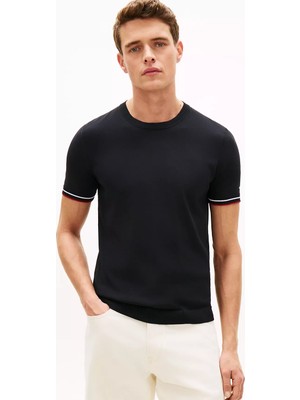 Tommy Hilfiger Erkek Regular Fit Yuvarlak Yakalı Pamuklu Kısa Kollu Siyah T-Shirt MW0MW42676-BDS