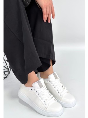 Bluefeet Beyaz Cilt Bağcıklı Spor Ayakkabı