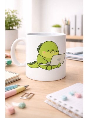 Sevimli Dinozor Tasarımlı Porselen Kupa Model 117 – Laptoplu Tatlı Dino Figürlü Ofis & Ev Kah