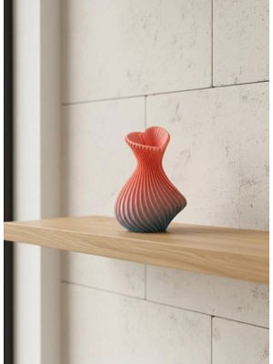 Alfa Aksesuar 03 Kalp Tasarımlı Modern Dekor Vazo 15 cm Şık ve Estetik Görünüm