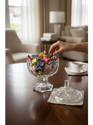 Bereketli Store Zümrüt Ayaklı Lüks Şekerlik Cam – Dekoratif Kapaklı Şekerlik | Lokumluk & Ikramlık