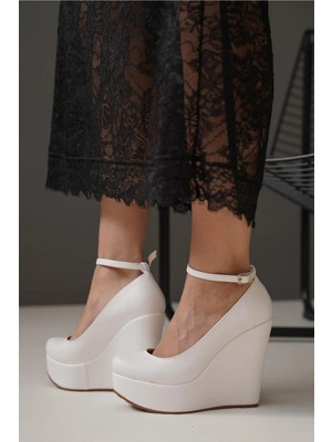 Ayakkabı Ateşi Beyaz Cilt Dolgu Topuklu Bot Kadın Suni Deri Günlük Kullanım İçin Rahat Taban