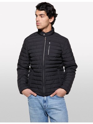 Sisley Fermuar ve Logo Detaylı Slim Fit Mont Erkek Bej Mont - 325P21V1SN03R
