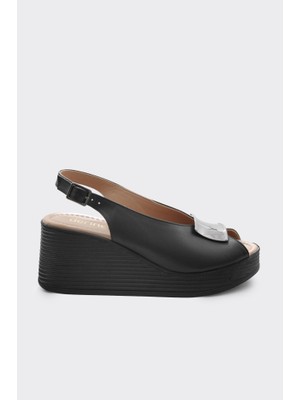 Derinet Hakiki Deri Dolgu Taban Kadın Sandalet