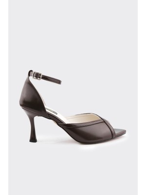 Derinet Bilekten Bantlı Kadın Abiye Ayakkabı