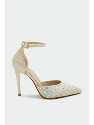 Laminta Talia Taş Detaylı Bilekten Bağlamalı Ten Saten Kadın Topuklu Ayakkabı