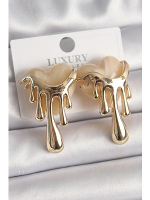 Uravas Store Pirinç Gold Renk Beyaz Sedefli Akan Model Kadın Küpe