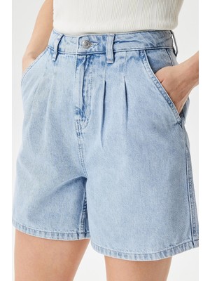 Lacoste Women's Loose Fit Denim Light Blue Bermuda Jean Shorts Kadın Bol Kesim Kot Şort Açık Mavi