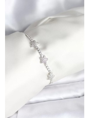 Uravas Store Yıldız Model Zirkon Taşlı Gümüş Renk Pirinç Su Yolu Kadın Bileklik - TJ-BB8097