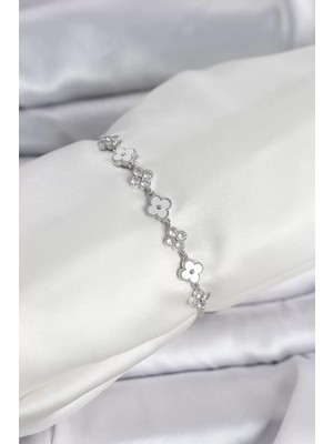Uravas Store Gümüş Renk Zirkon Taşlı Sıralı Yonca Model Asansörlü Kadın Bileklik - TJ-BB8339