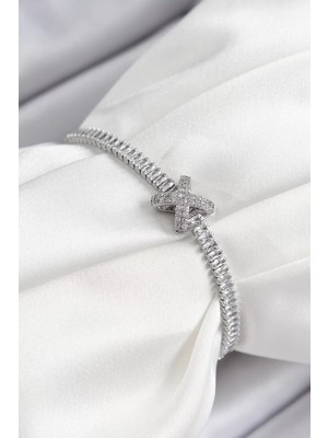 Uravas Store Pirinç Zirkon Taşlı x Detaylı Su Yolu Model Gümüş Renk Asansörlü Kadın Bileklik - TJ-BB7467