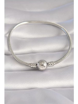 Uravas Store Pirinç Gold Renk Işleme Detay Charm Model Kadın Bileklik - TJ-BB5989