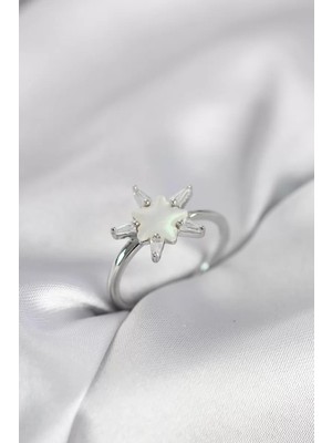 Uravas Store Gümüş Renk Yıldız Model Sedefli Zirkon Taşlı Kadın Yüzük - TJ-BYK4051