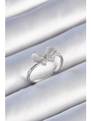 Uravas Store Pirinç Gümüş Renk Zirkon Taşlı Beyaz Mineli Model Kadın Yüzük - TJ-BYK3465