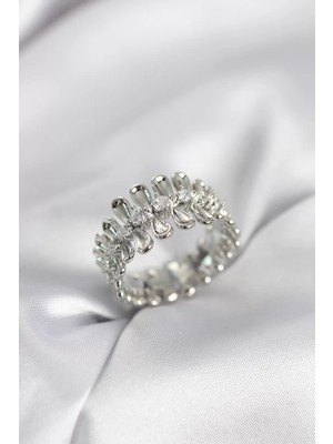 Uravas Store Gümüş Renk Zirkon Taşlı Sıralı Damla Model Kadın Yüzük - TJ-BYK4045