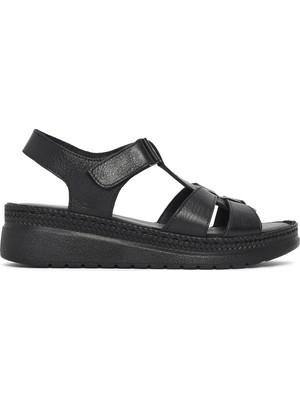 Derimod Kadın Siyah Kalın Tabanlı Deri Comfort Sandalet 26SFD411818