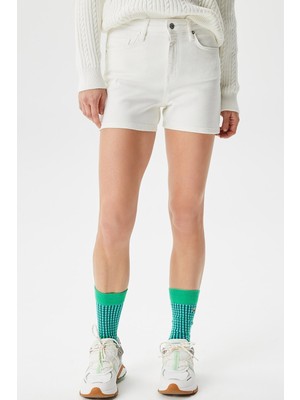 Lacoste Women's Straight Fit Denim White Jean Shorts Kadın Düz Kesim Kot Şort Beyaz