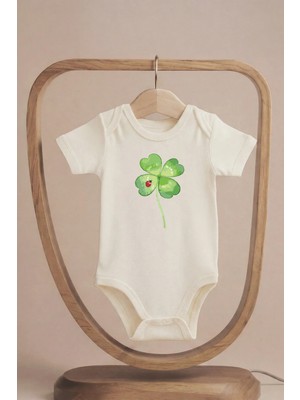 Pamuk Saray Organik %100 Pamuklu Sevimli Yonca Baskılı Kısa Kollu Çıtçıtlı Bebek Body Badi Zıbın