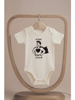 Pamuk Saray Organik %100 Pamuk Kahraman Babam Baskılı Kısa Kollu Bebek Body Çıtçıtlı Badi Zıbın Tulum