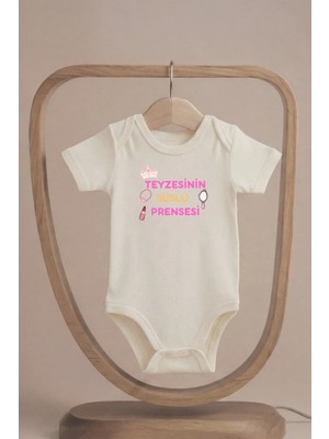 Pamuk Saray Organik %100 Pamuk Teyzesinin Süslü Prensesi Baskılı Bebek Body Kısa Kolllu Badi