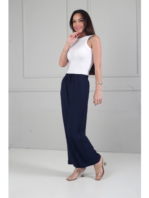By Saygı Kadın Beli Lastikli Cepli Çilek Bol Paça Pantolon