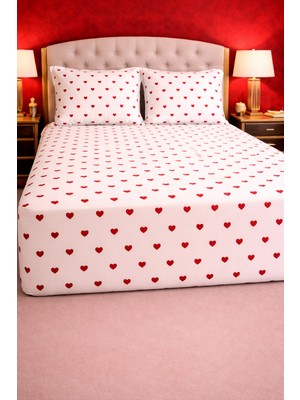 More  Home Çift Kişilik Lastikli Çarşaf Seti + 2 Yastık Kılıfı 180 x 200 Kalpli Beyaz Kırmızı