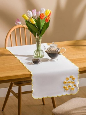 LC Waikiki Karışık Çiçek Nakışlı Runner 45X150 cm  (S6)