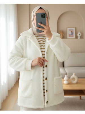 Modamorfo Boydan Düğmeli Cepli Pelüş Ceket -Ekru